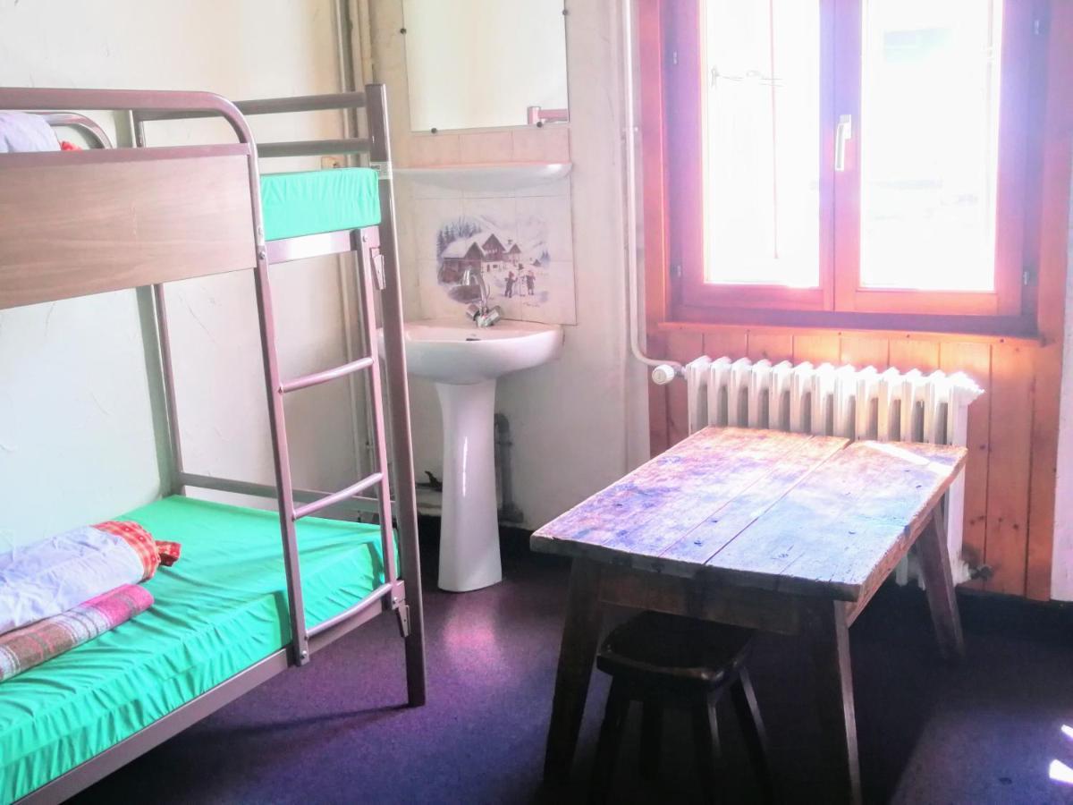 Le Chamoniard Volant Hostel Σαμονί Εξωτερικό φωτογραφία