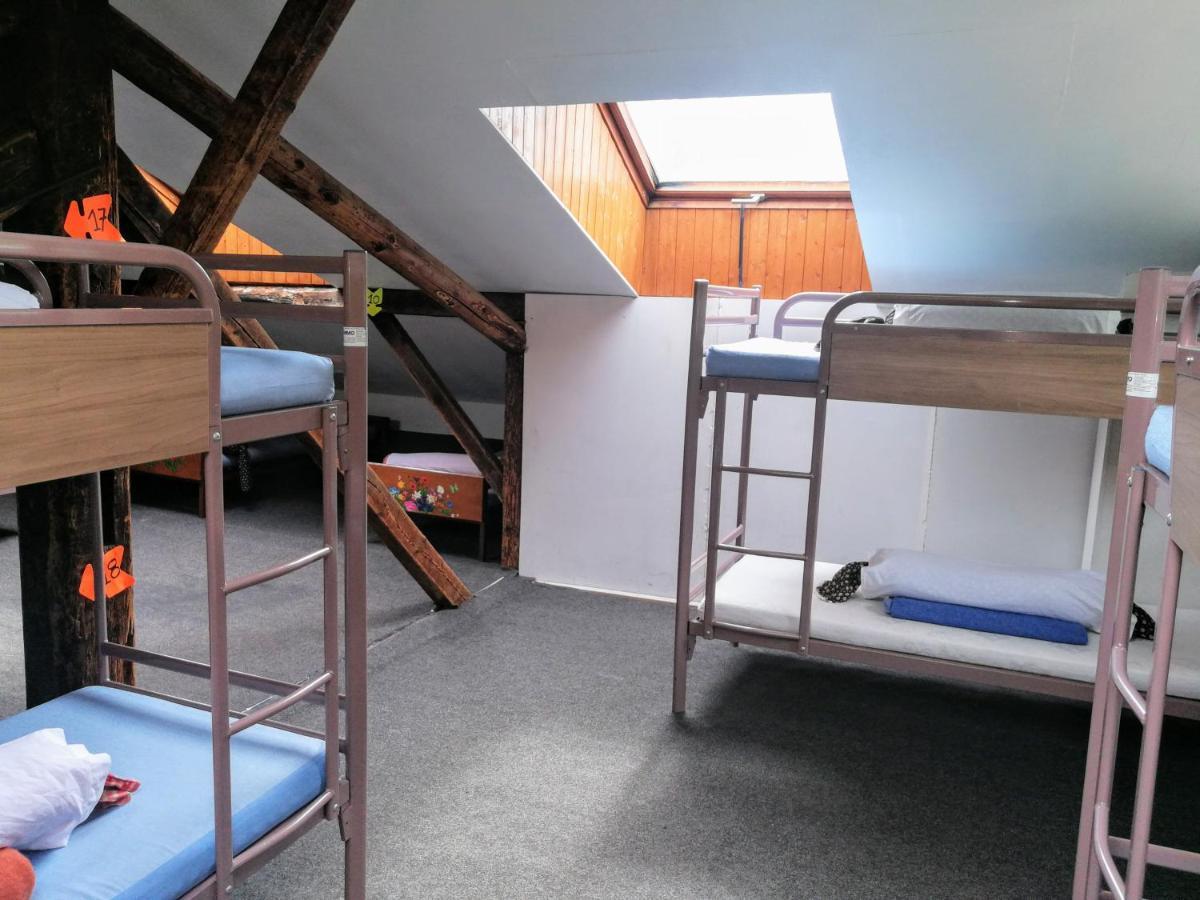 Le Chamoniard Volant Hostel Σαμονί Εξωτερικό φωτογραφία