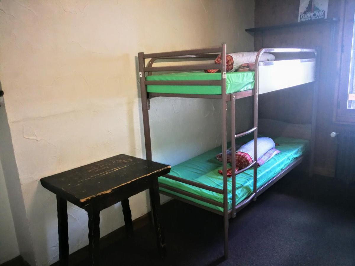 Le Chamoniard Volant Hostel Σαμονί Εξωτερικό φωτογραφία