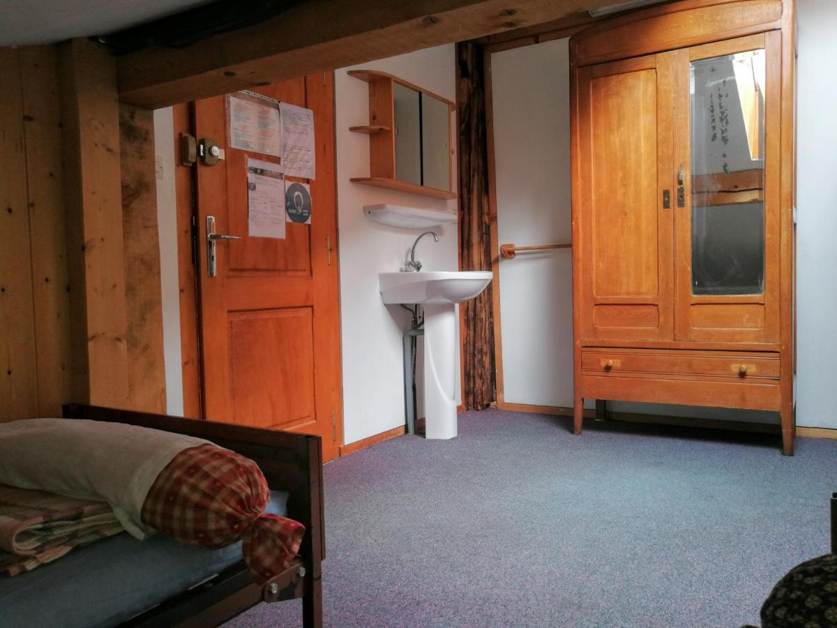 Le Chamoniard Volant Hostel Σαμονί Εξωτερικό φωτογραφία