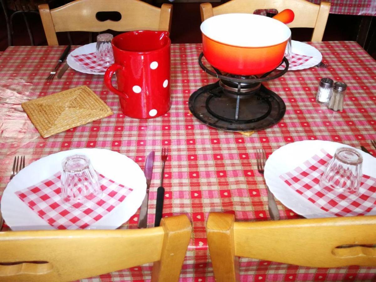 Le Chamoniard Volant Hostel Σαμονί Εξωτερικό φωτογραφία